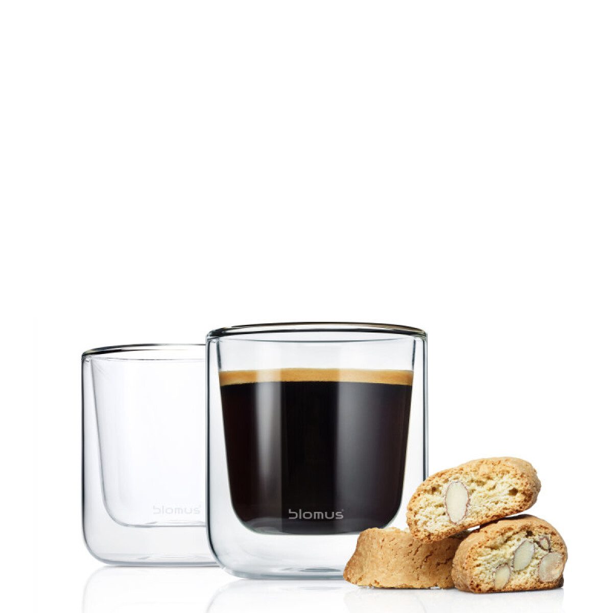 Комплект от 2 бр двустенни стъклени чаши BLOMUS NERO за кафе - 200 мл