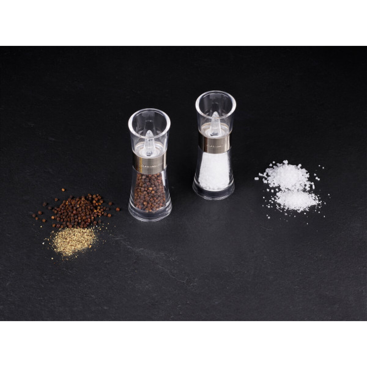 Комплект мелнички за сол и пипер COLE & MASON FLIP - 15,4 см