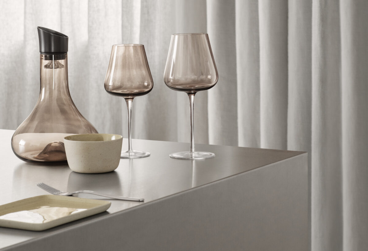 Комплект от 2 бр чаши за вино BLOMUS BELO - 600 мл, цвят опушено кафяво (Coffee)