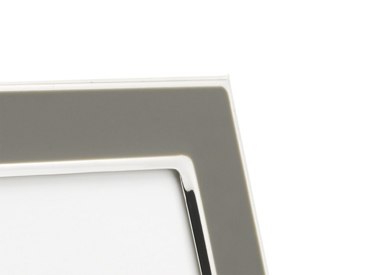 Рамка със сребърно покритие ZILVERSTAD Colore - 10 х 15 см, сива